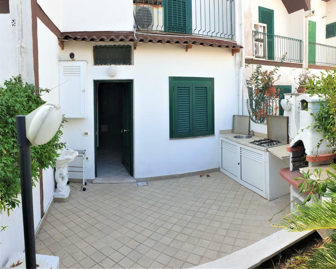 La Villa Fronte Spiaggia Bandiera Blu Sperlonga Eksteriør bilde