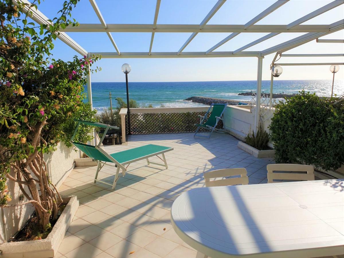 La Villa Fronte Spiaggia Bandiera Blu Sperlonga Eksteriør bilde
